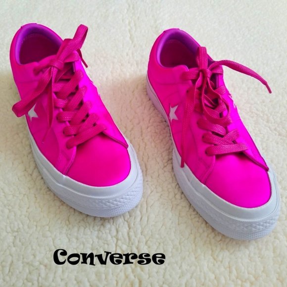 Converse Shoes - NWOT Converse Chuck Taylor All Star Lace-Up Sneakers